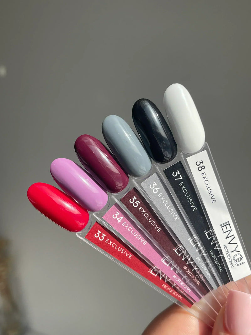 Эксклюзивная серия стойкого лака для ногтей Envy You 038