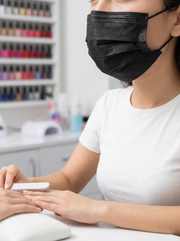 tek-kullanimlik-3-katli-siyah-cerrahi-maske-lastikli