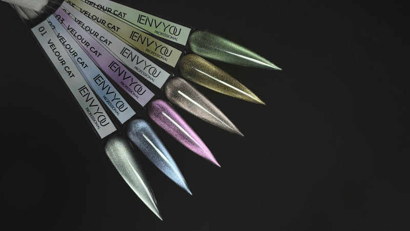 ENVY Velour Cats Eye 4